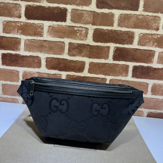 Gucci Large GG Canvas Tote Bag 696031