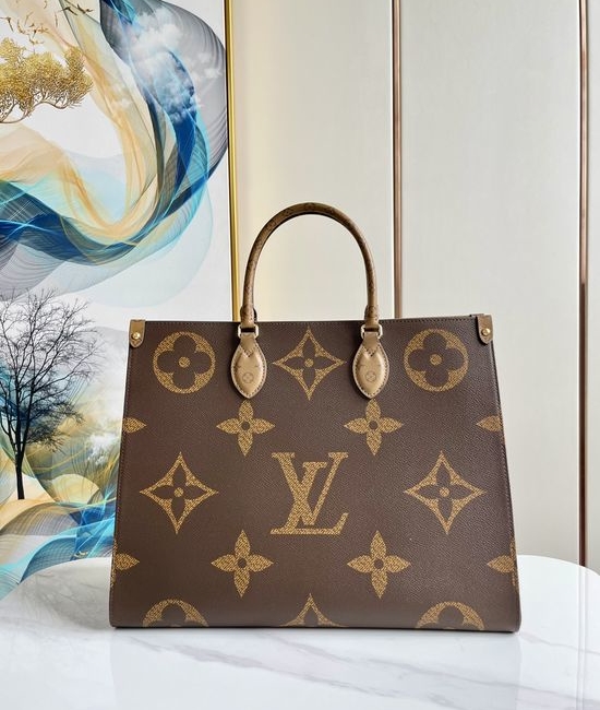 Louis Vuitton LV ONTHEGO Large Tote Bag M45320