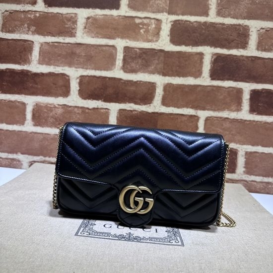 Gucci Contrast Trim Crossbody Bag 751526