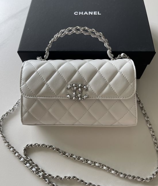 Chanel Classic Lambskin Small Bag AS3238