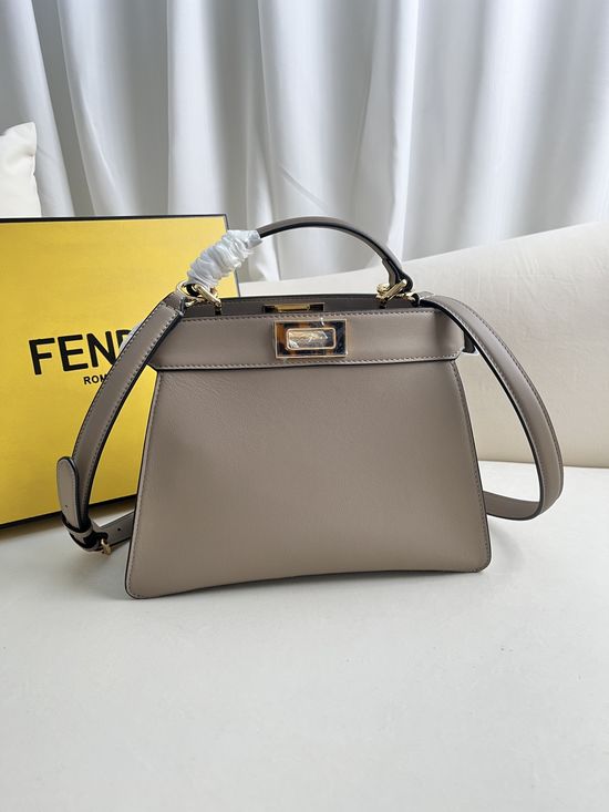 Fendi Peekaboo ISeeU Medium Leather Handbag 0229