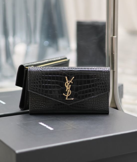 Yves Saint Laurent YSL UPTOWN Crocodile Embossed Large Wallet 582124