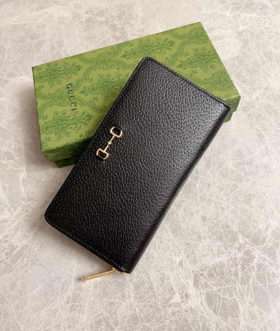 Gucci GG Marmont Leather Bi-fold Wallet 700484