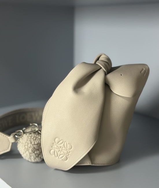 Loewe Rabbit Leather Crossbody Casual Bag 1008