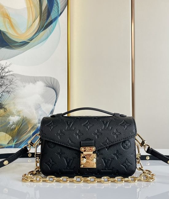 Louis Vuitton LV Pochette Metis Black Leather Crossbody Bag M46595