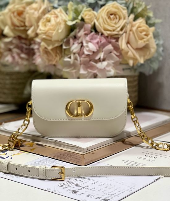 Christian Dior CD 30 Montaigne Avenue White Handbag 9261