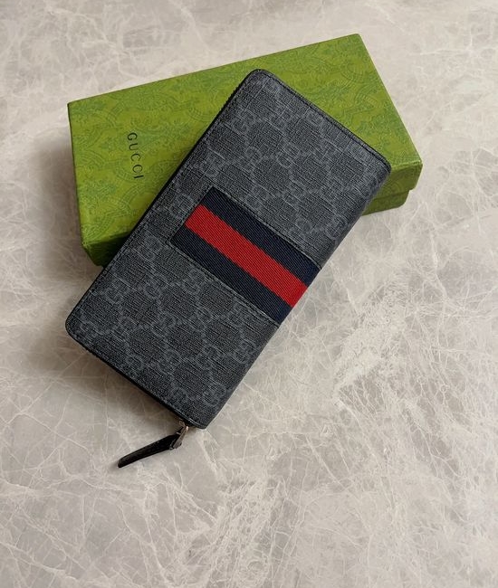 Gucci Premium Leather Wallet 408831
