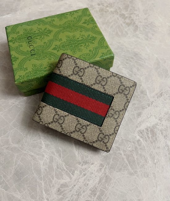 Gucci Classic Wallet PVC Leather 408827