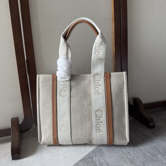 Chloe Woody Family Embroidered Tote Bag 6079