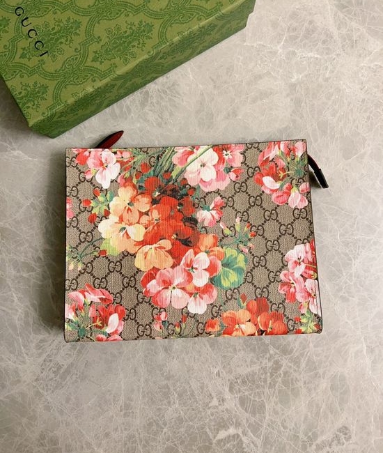 Gucci Printed PVC Leather Clutch 430268