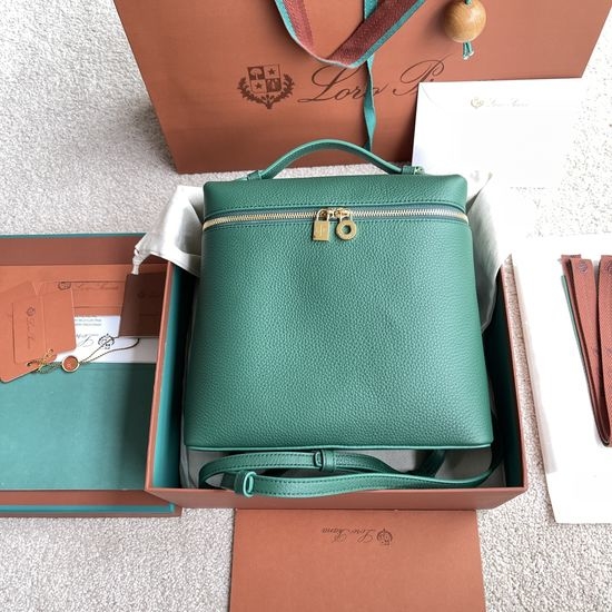 Loro Piana Extra Pocket LP23.5 Leaf Green Leather Backpack FAM4041