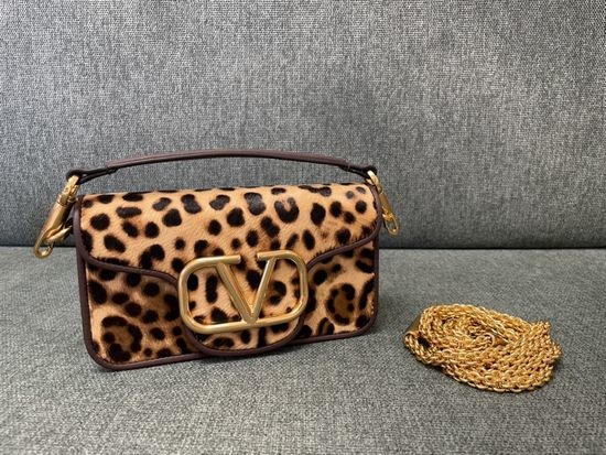 Valentino Calfskin Underarm Bag 1133