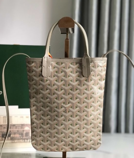Goyard Poitires Limited Edition Milk Tea Green 18101