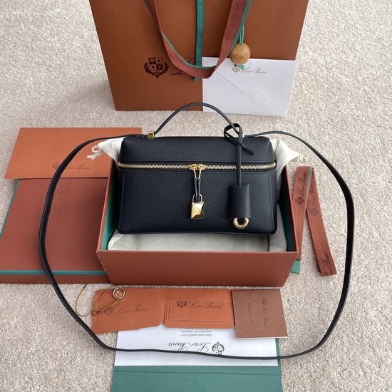 Loro Piana Extra Bag L19 Palm Grain Handbag 4086
