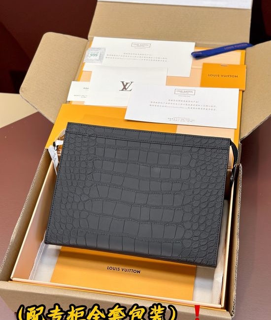 Louis Vuitton LV Toiletry Pouch Crocodile Black N41696