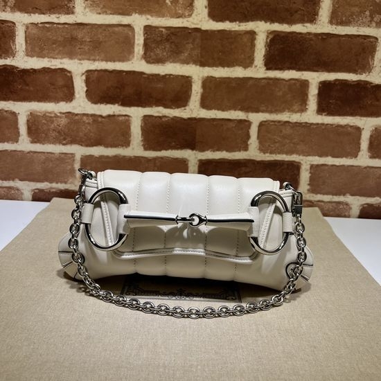 Gucci Off-White Leather Handbag Spacious Design 764339