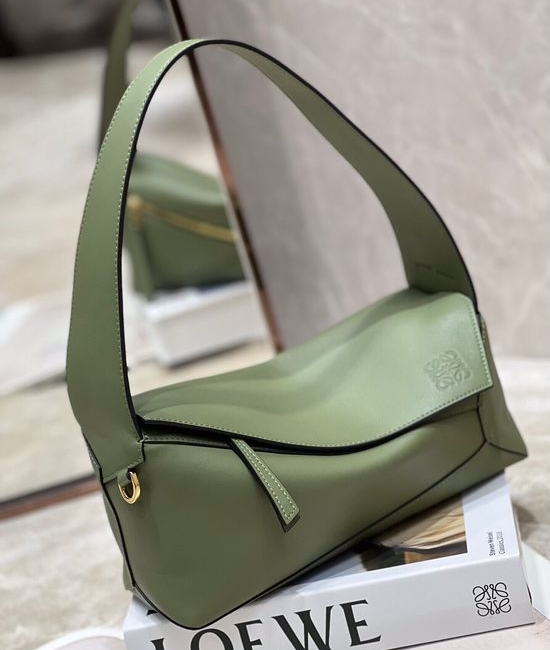 Loewe Puzzle Hobo Shoulder Bag 7617