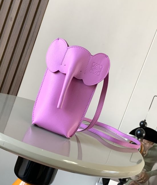 Loewe Elephant Series Leather Crossbody Phone Bag 9200