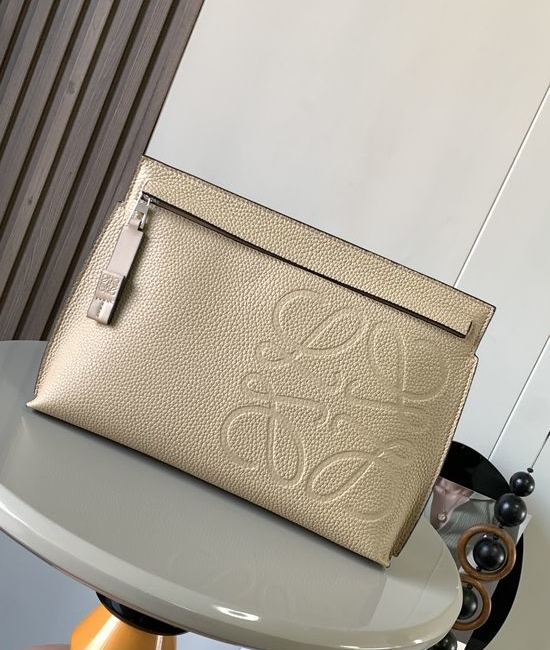 Loewe TT Pouch Grained Leather Clutch 9116