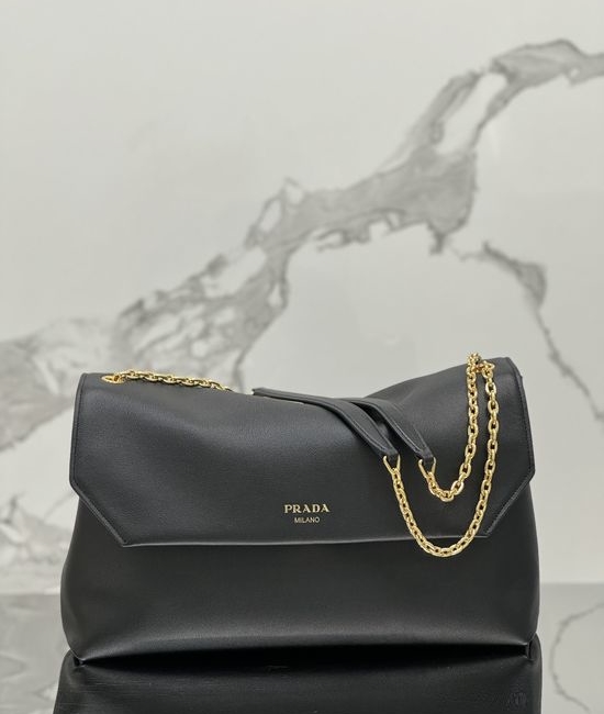 Prada Chain Handbag Large Capacity 1BD368