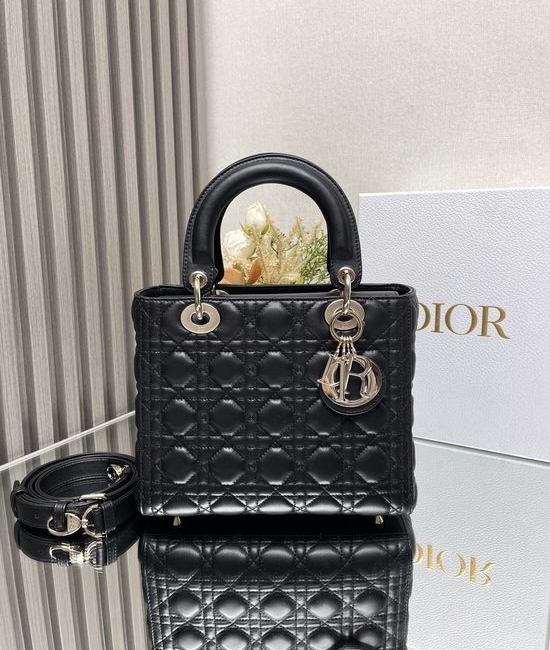 Christian Dior CD Lady Christian Dior CD Lambskin Quilted Handbag 11707