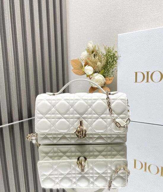 Christian Dior CD Lady Christian Dior CD White Lambskin Clutch 0809