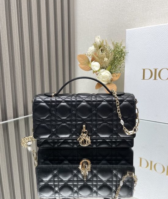 Christian Dior CD Lady Christian Dior CD Black Lambskin Clutch 0809