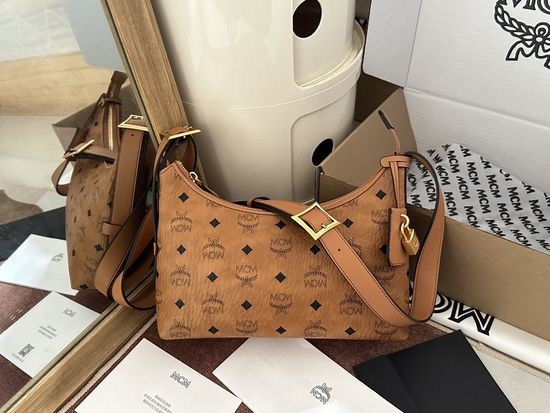 MCM Aren Visetos Hobo Shoulder Bag 5748