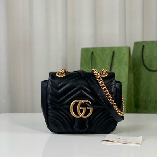 Gucci GG Marmont Quilted Mini Shoulder Bag 739682
