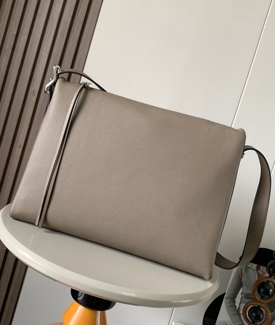 Loewe Berlingo Adjustable Strap Shoulder Bag 9056