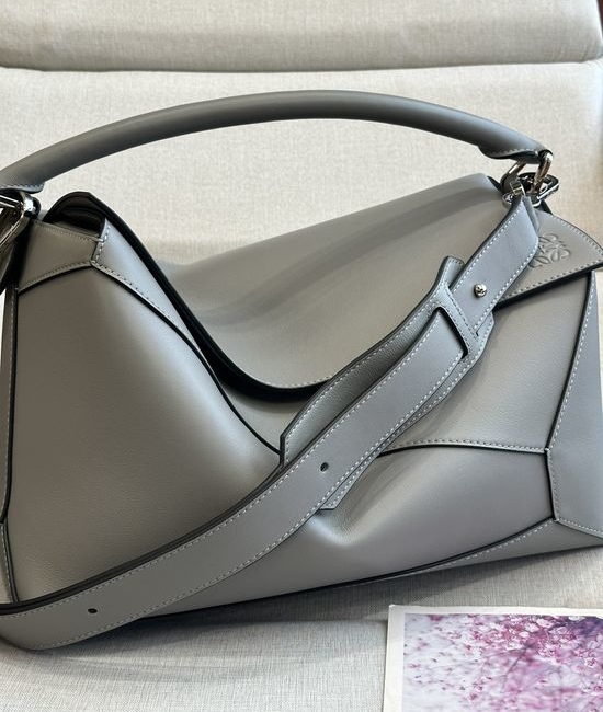 Loewe Puzzle Large Classic Calfskin Handbag 3044A
