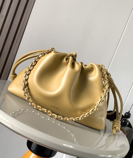 Loewe Flamenco Purse Leather Clutch Bag 9057