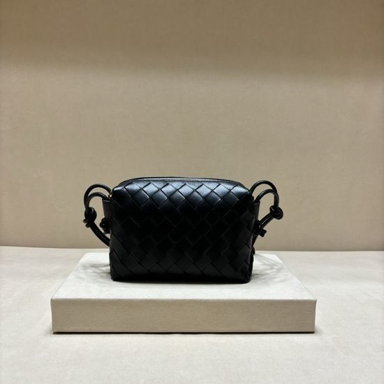Bottega Veneta BV Woven Small Square Bag 3001