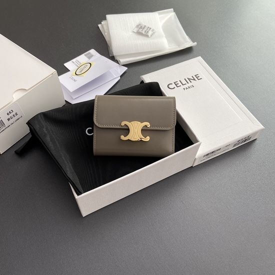 Celine TRIOMPHE Glossy Leather Short Wallet 10L653DS3.04LU652