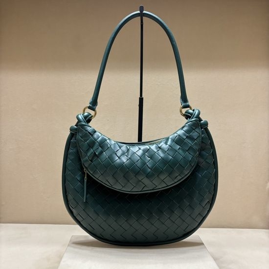 Bottega Veneta BV Gemelli Woven Handbag 3626