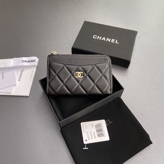 Chanel Quilted Card Holder with Gold Hardware 3179