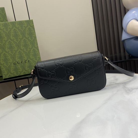 Gucci GG Mini Shoulder Bag Elegant Black 772794