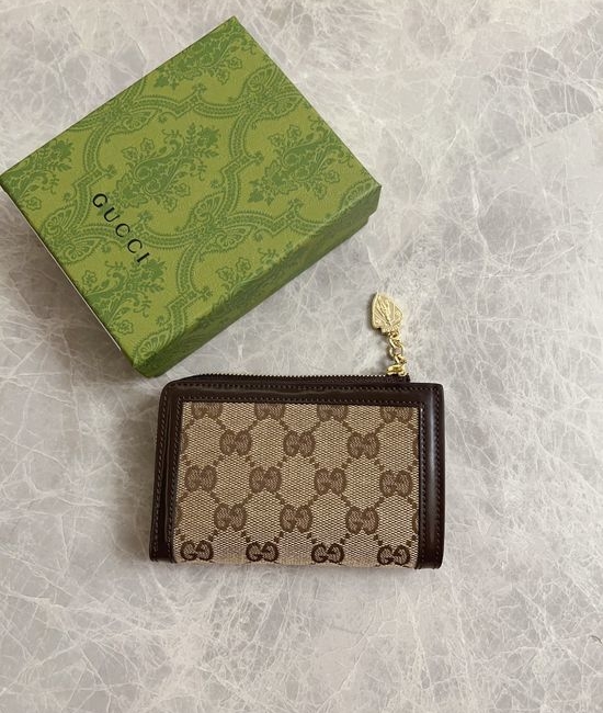 Gucci Luce Original GG Canvas Wallet 790036
