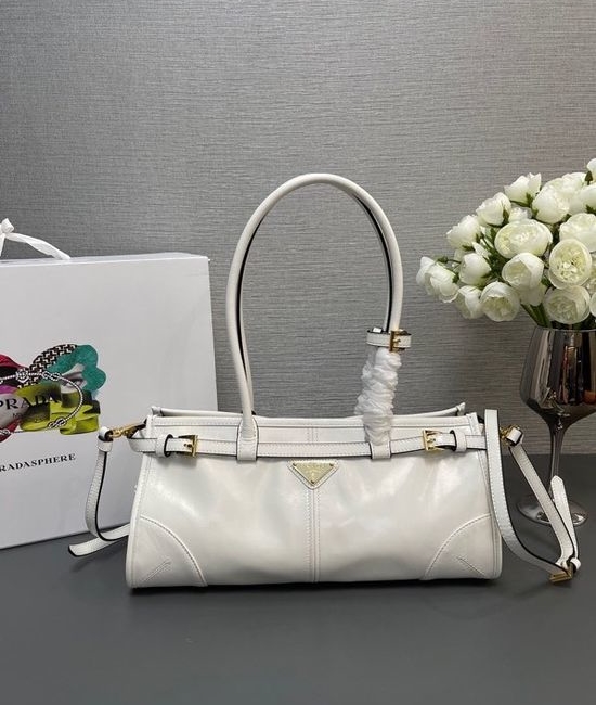 Prada Oil Wax Leather Handbag Detachable Strap 1BA426