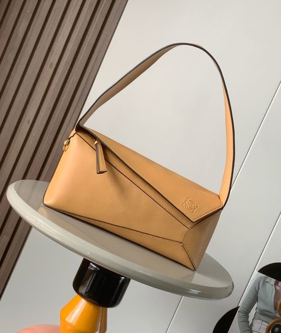 Loewe Puzzle Hobo Nappa Leather Shoulder Bag 8018