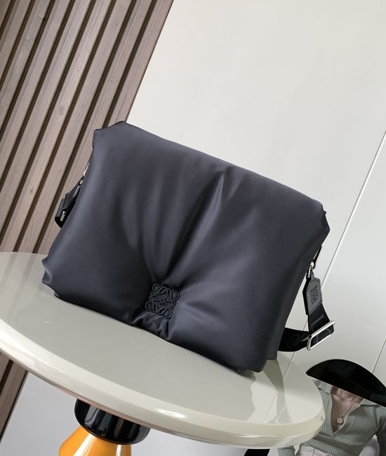 Loewe Puffer Goya Messenger Bag 9120
