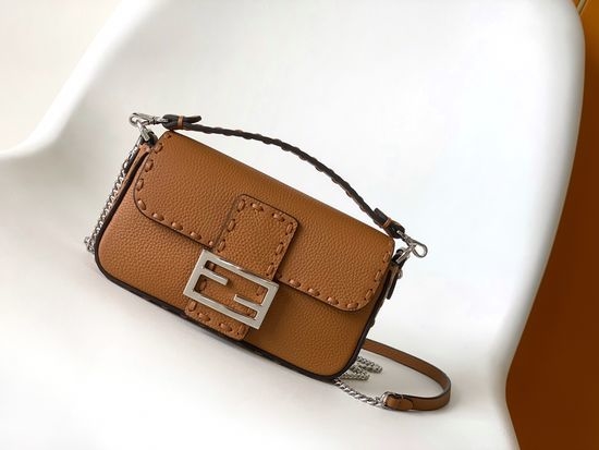 Fendi Baguette Leather Bag 600s