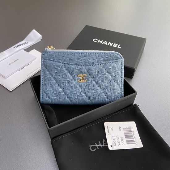 Chanel Quilted Card Holder With Gold Metal Logo 3179