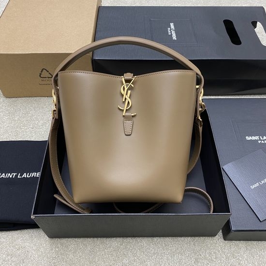 Yves Saint Laurent YSL LE 5A7 Series Small Bucket Bag in Black 749036