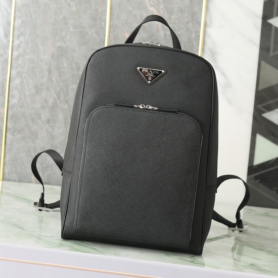 Prada Simple Backpack 2VZ102