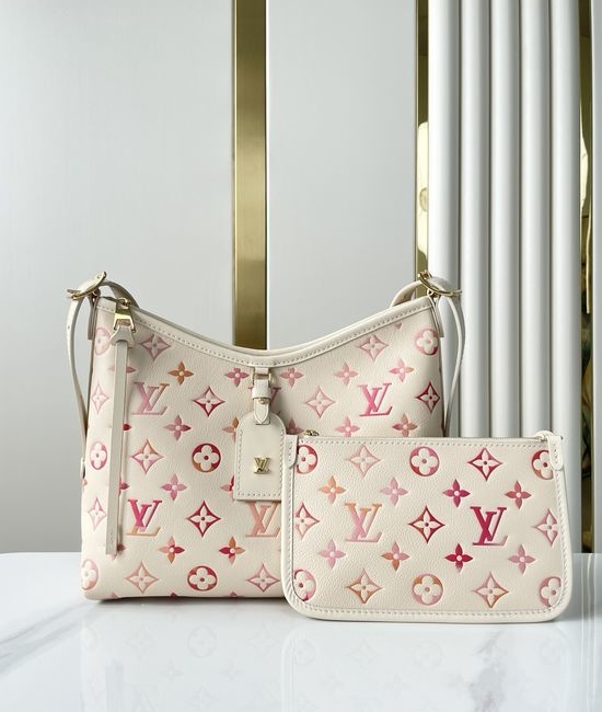 Louis Vuitton LV Carryall Small Leather Handbag M24652