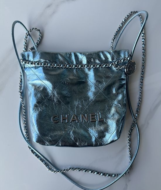 Chanel Glossy Cowhide Leather Handbag AS3980