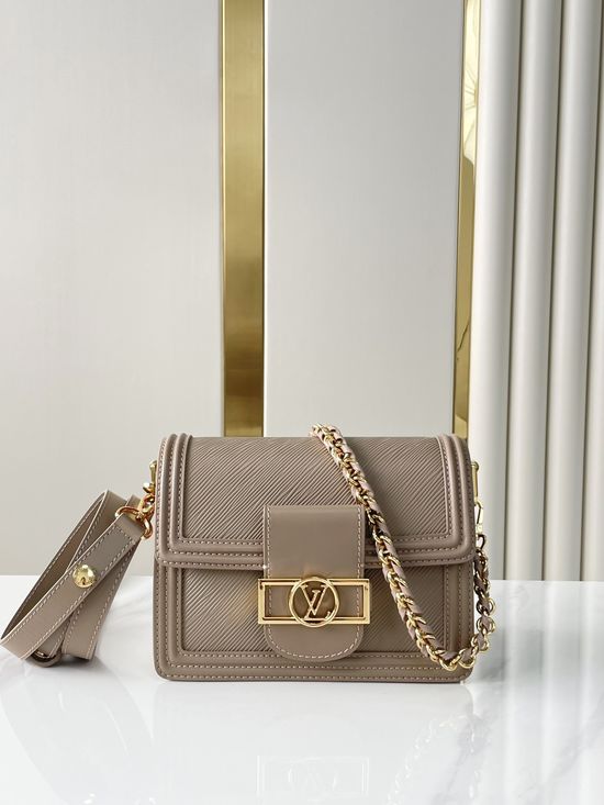 Louis Vuitton Dauphine Crossbody Bag M23559
