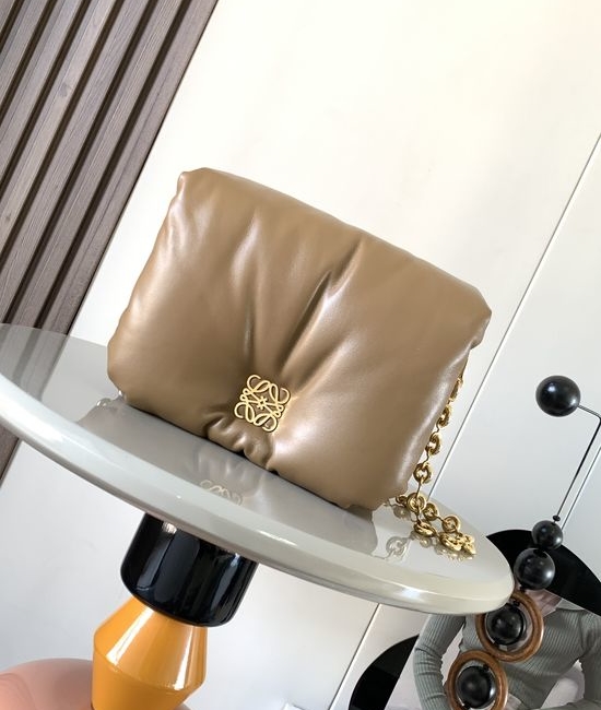 Loewe Puffer Goya Lambskin Handbag 9140
