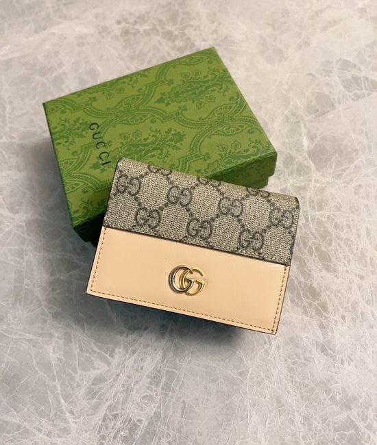 Gucci GG Supreme Canvas Wallet 790055